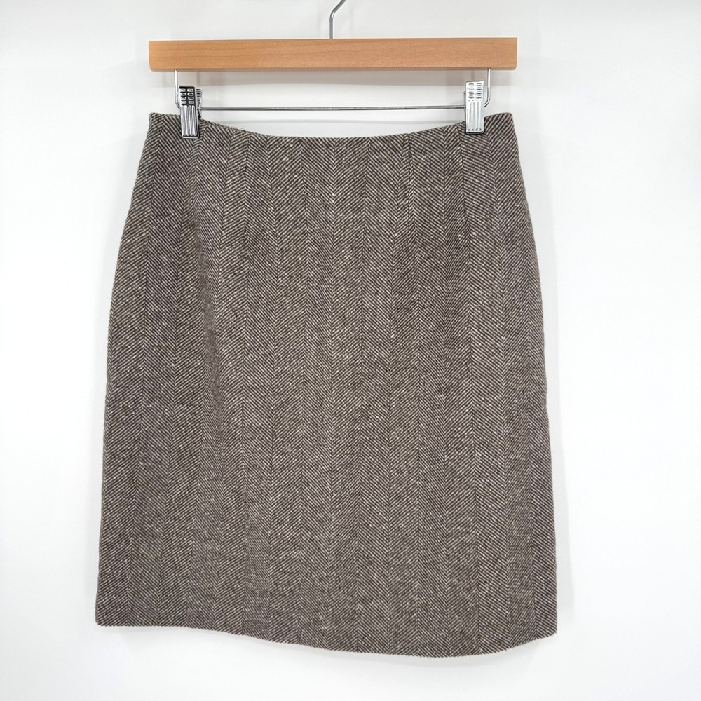 J.G. Hook Brown Herringbone Tweed Wool Blend Pencil Skirt Size 8P Made in‎ USA